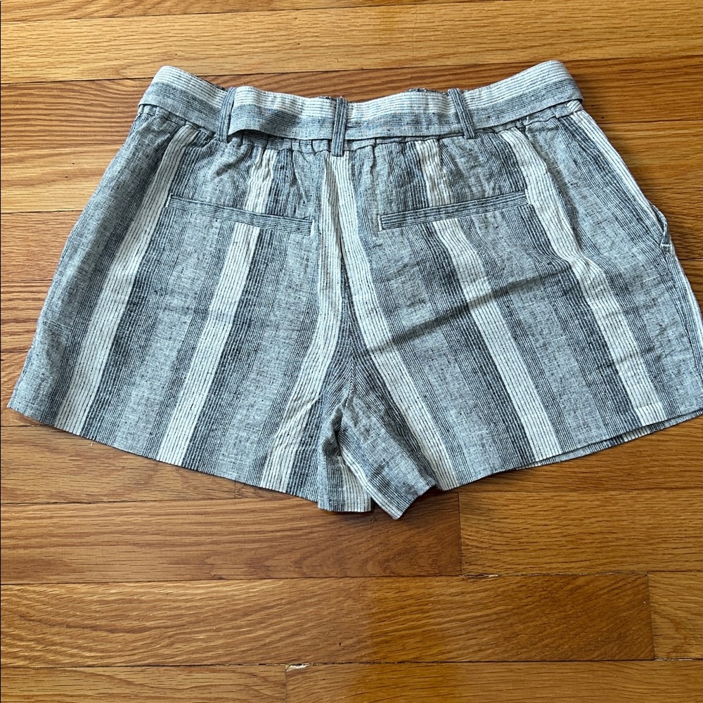 LOFT Striped Tie Belt Shorts - Gray & White - Picture 4 of 6